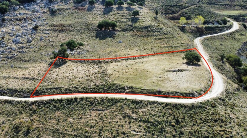 Exclusive Plot with Spectacular Views in Agonas Village