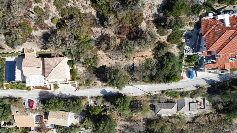 Lovely plot in the picturesque Asos Village