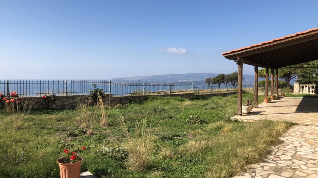 Helmata villa for sale with breath taking sea views